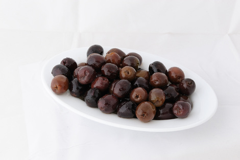 Black pitted olives